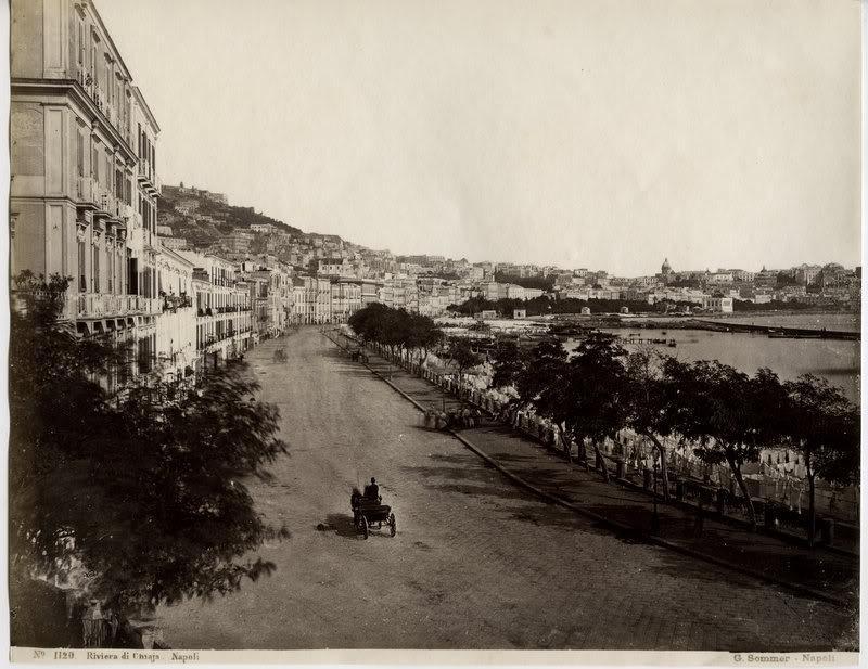Riviera di Chiaia v Neapoli, foto: Giorgio Sommer