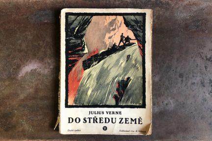 Druhé vydání Do středu Země z roku 1929 z nakladatelství Jos. R. Vilímek.