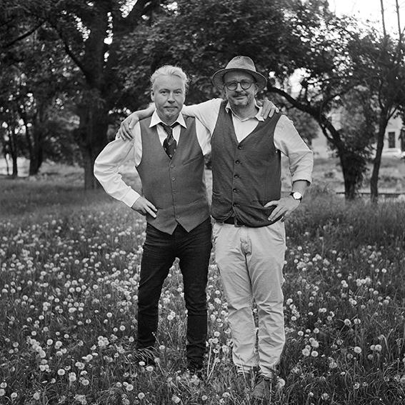 Patrik Linhart a Martin Stöhr při křtu NHB, foto: Roman Franc