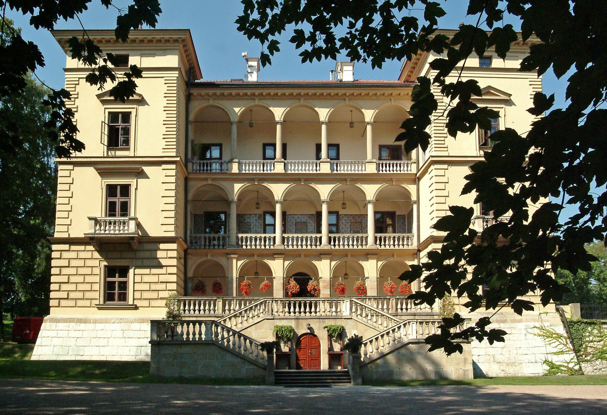 Vila Decius